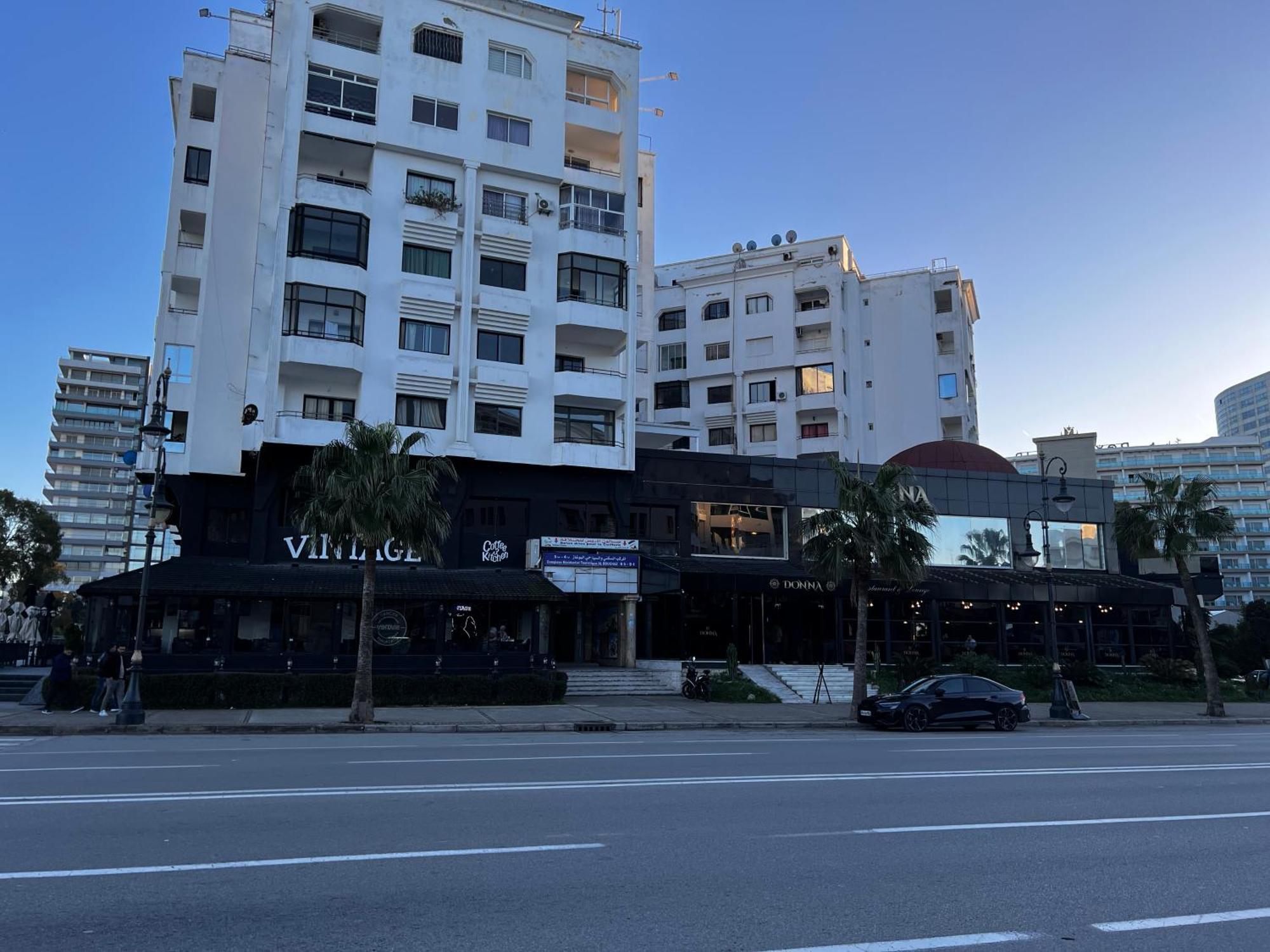 Duplex Familial 3 Chambres Au Coeur De La Corniche De Tanger エクステリア 写真